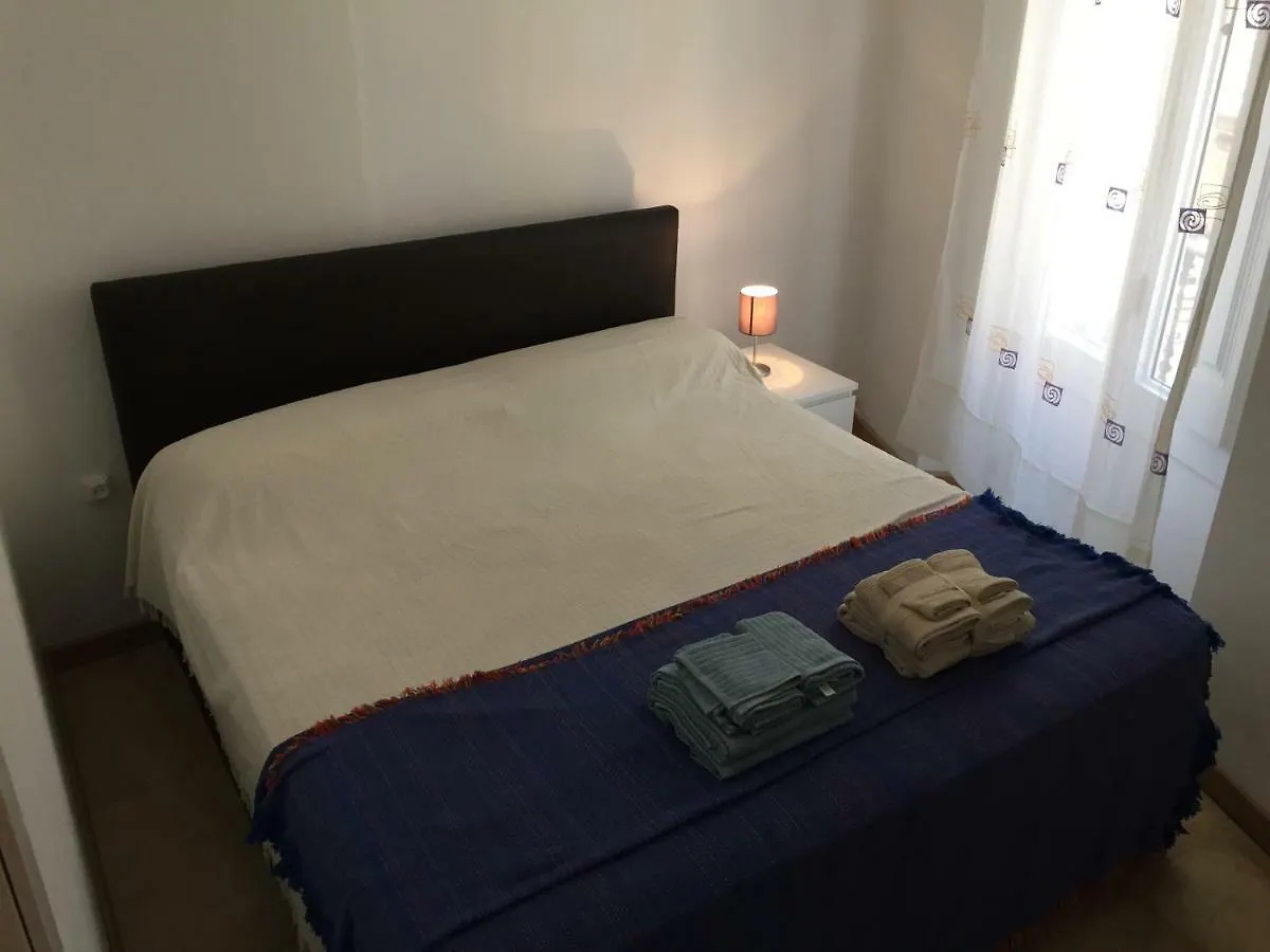 桑特费柳德吉克索尔斯 Apartamento 120 M2 A 10 Minutos A Pie De La Playa酒店 0*,